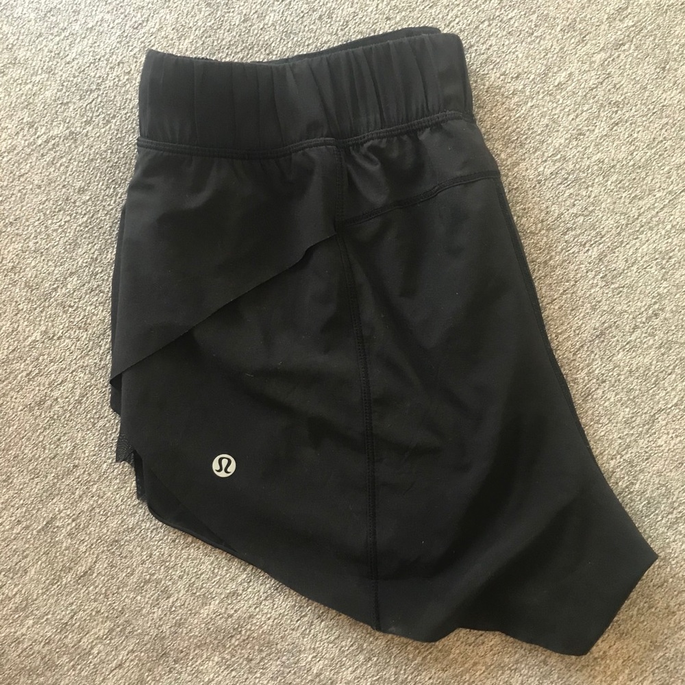 Size 6 Black Lululemon Shorts